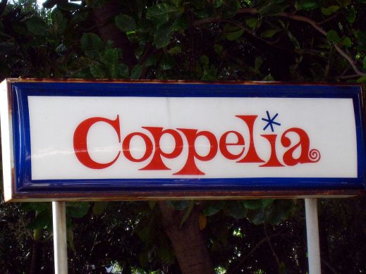 1280px-Coppelia1