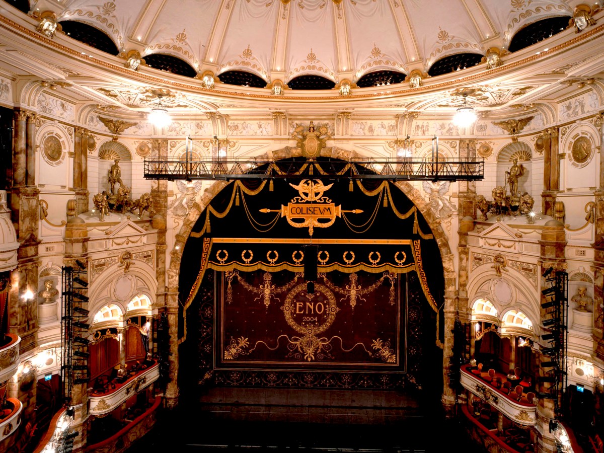 #88 – Visit the&nbsp;Opera